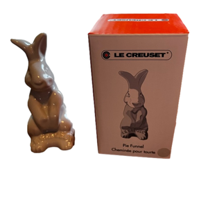 Le Creuset Pie Bunny